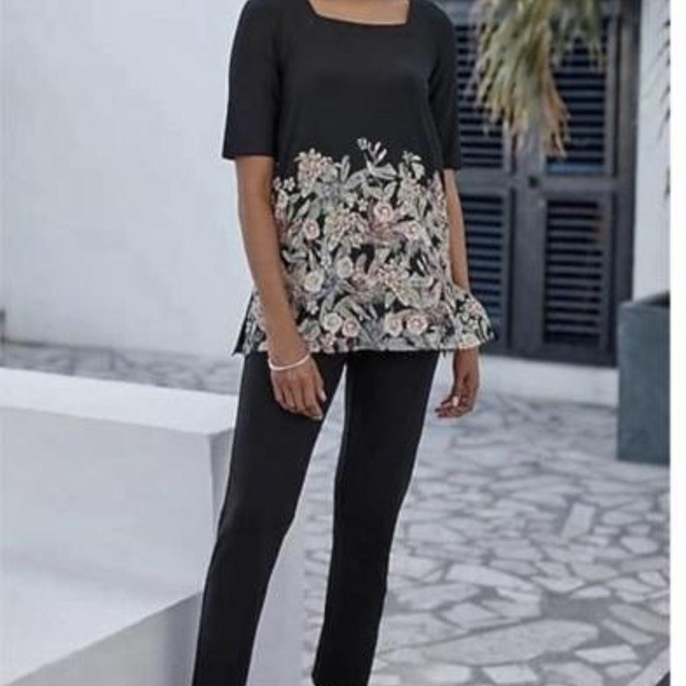 J.Jill Wearever Collection Floral Border Print Tunic Top Black XL